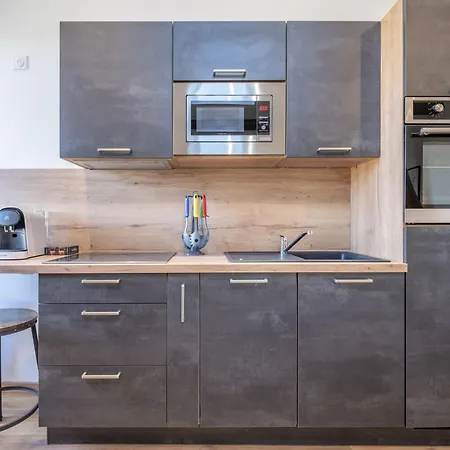 Le Somail - Louis 13 * Ginestas